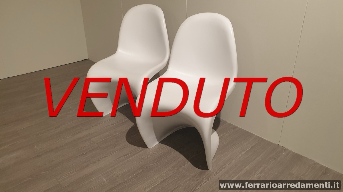 N.2 SEDIE - € 160